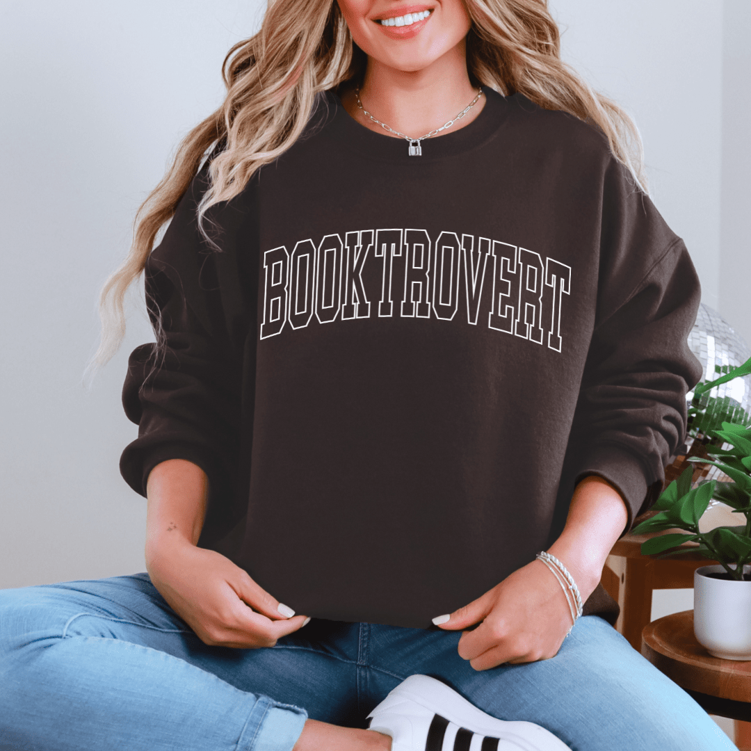 Booktrovert Graphic Sweatshirt - Loving God